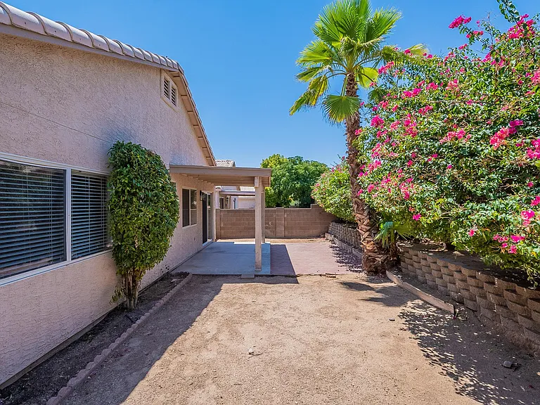 4504 W Sun Quest St — Photo 41