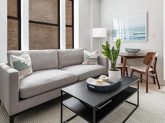 4th image of 226 W 97th St APT 3B