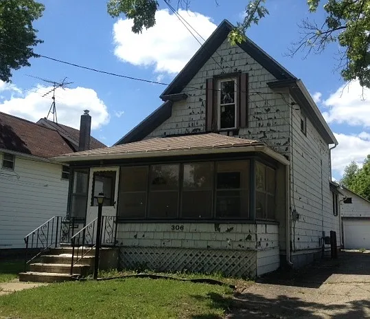 306 N Gorham St photo 1