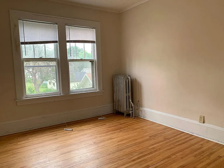 942 Edmund Ave #2 — Photo 8