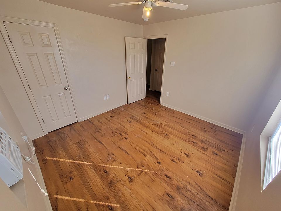 1st image of 217 Marion St #217