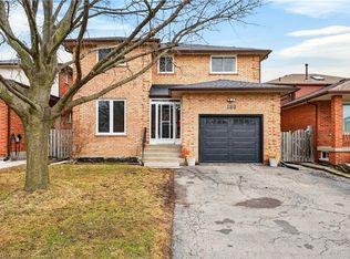 189 Templemead Dr, Hamilton, ON L8W 2W1