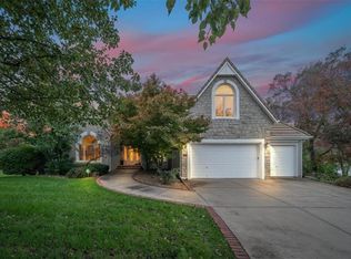 3124 SW Pergola Vw, Lees Summit, MO 64081