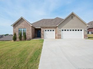 8442 N 77th Ave E, Owasso, OK 74055