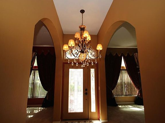 3rd image of 4713 Hearthside Dr