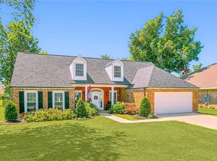 190 Villere Dr, Destrehan, LA 70047