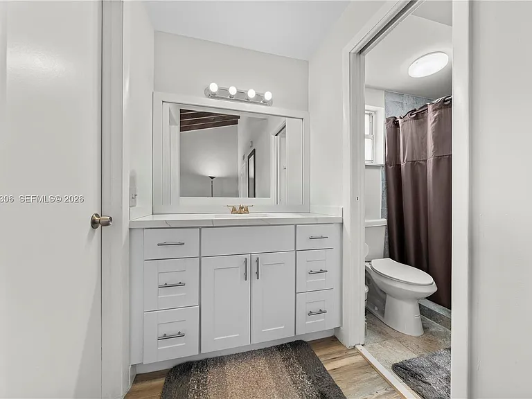 9011 NE 4th Avenue Rd #9011 — Photo 12
