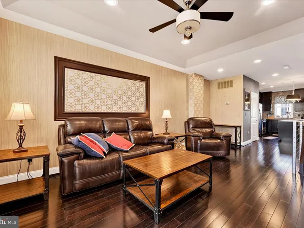 502 S Newkirk St, Baltimore, MD 21224
