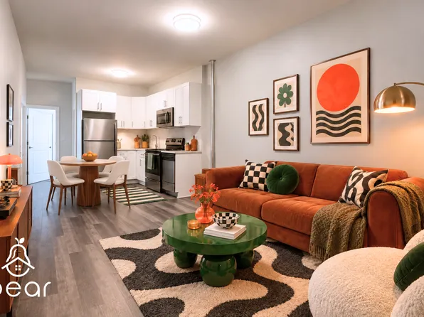 82 Somers Street image 1 of 23
