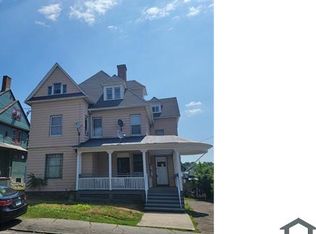 144 Prospect St #2A, Waterbury, CT 06710