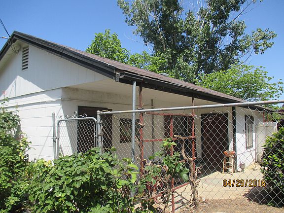 Cottage behind main house