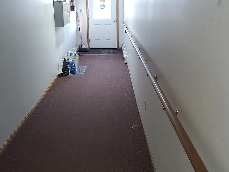 741 W 2nd St #2 — Photo 3