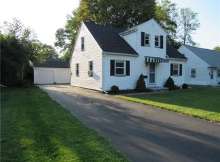 29 Alden Rd, Rochester, NY 14626
