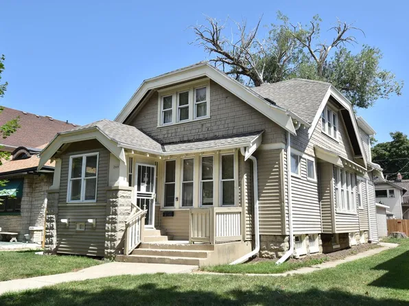 2866 North 40th STREET, Milwaukee, WI 53210