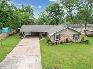 105 Abingdon Way, Hammond, LA 70401