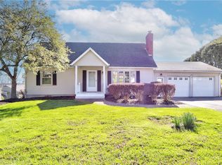 3671 E Saddleback Rd, Canandaigua, NY 14424