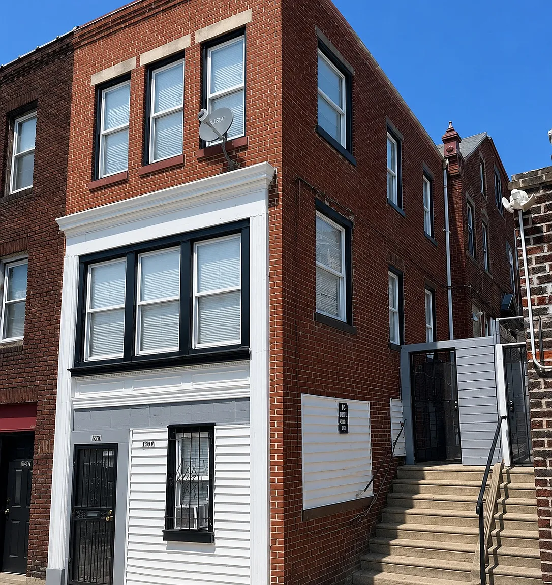 1 bed, 860 sqft, $1,150 — Photo 2
