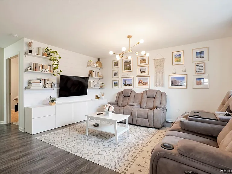 9901 E Evans Ave #2A — Photo 1