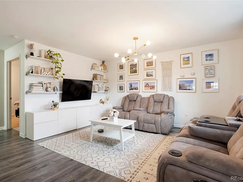 9901 E Evans Ave #2A