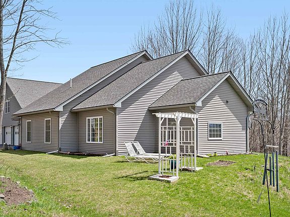 4th image of 28 Goldsbury Woods Road