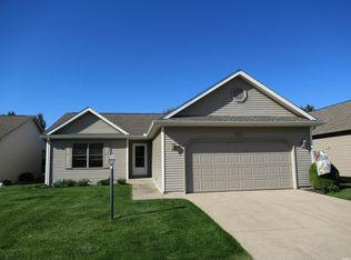 1571 Harvest Dr, Goshen, IN 46526