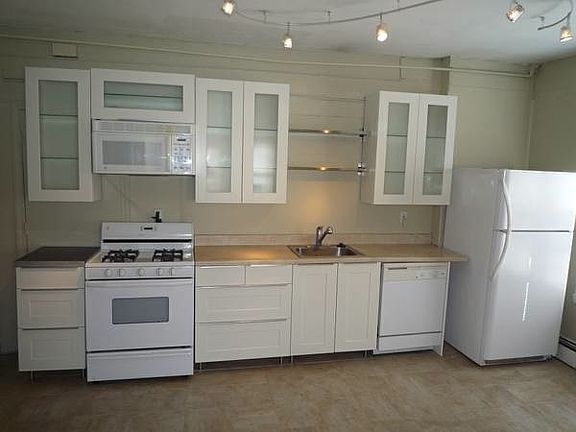 4th image of 46 America Street # Fl 2nd