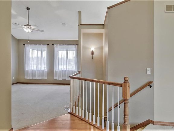 4th image of 407 Witmarsum W