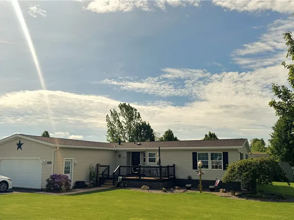 131 Brent Ln, Somerset, PA 15501