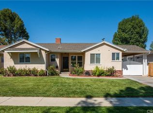 19557 Haynes St, Reseda, CA 91335