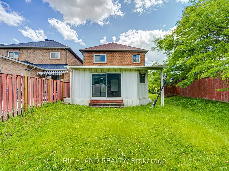 5327 Landsborough Ave #UPPER LEVEL — Photo 24