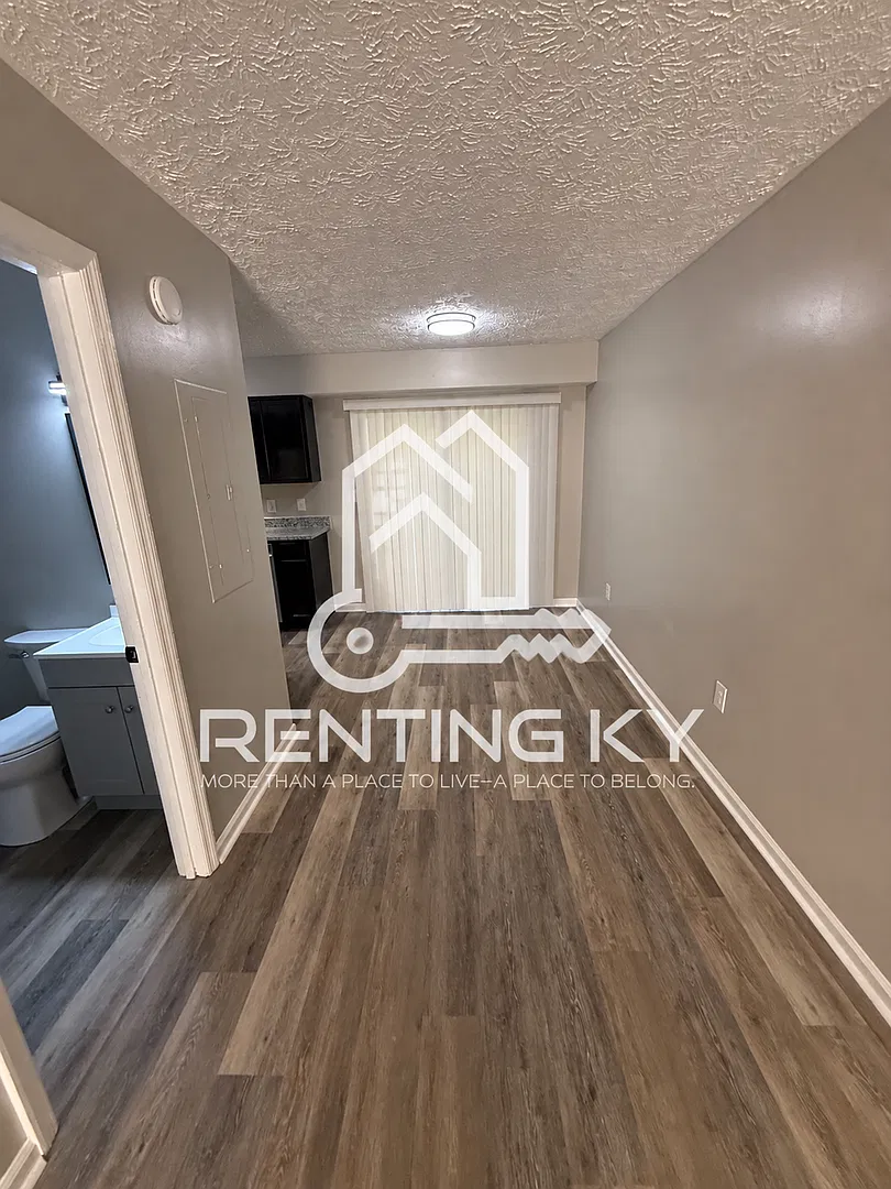 1637 Foxhaven Drive — Photo 4