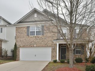 328 Northlands Dr, Cary, NC 27519