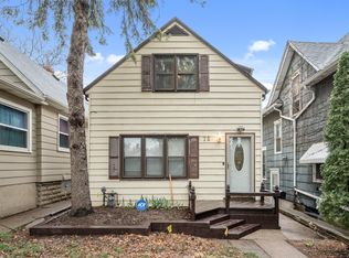 75 Rose Ave E, Saint Paul, MN 55117