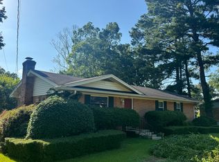 705 Persimmon Dr, Starkville, MS 39759