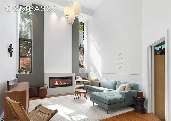 Rented by Compass | media 9