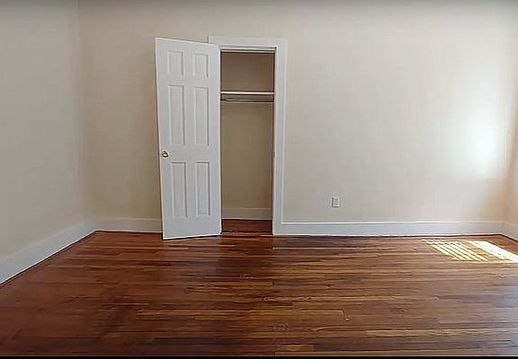 5th image of 52 Clarkson Ave #4L