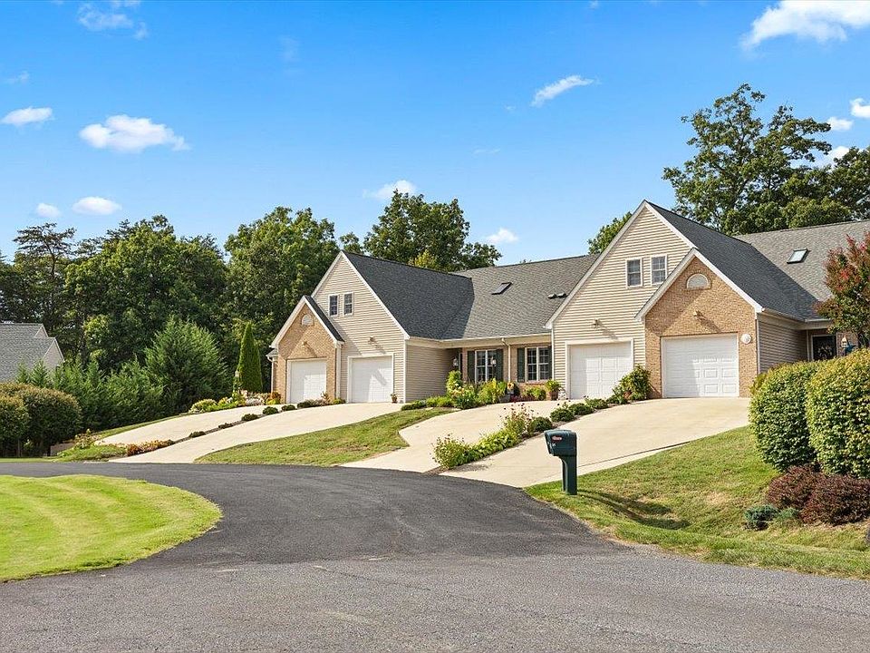 1st image of 35 Hickory Nut Ln