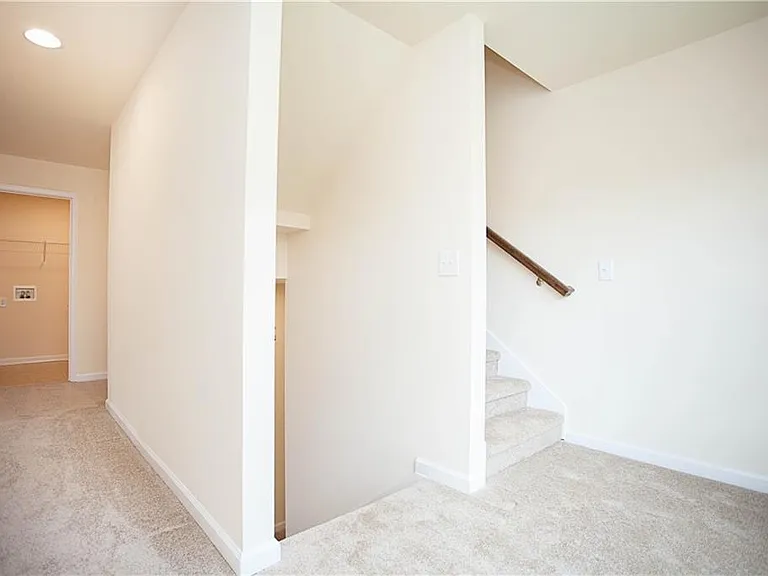 4505 Almanor Cir — Photo 25