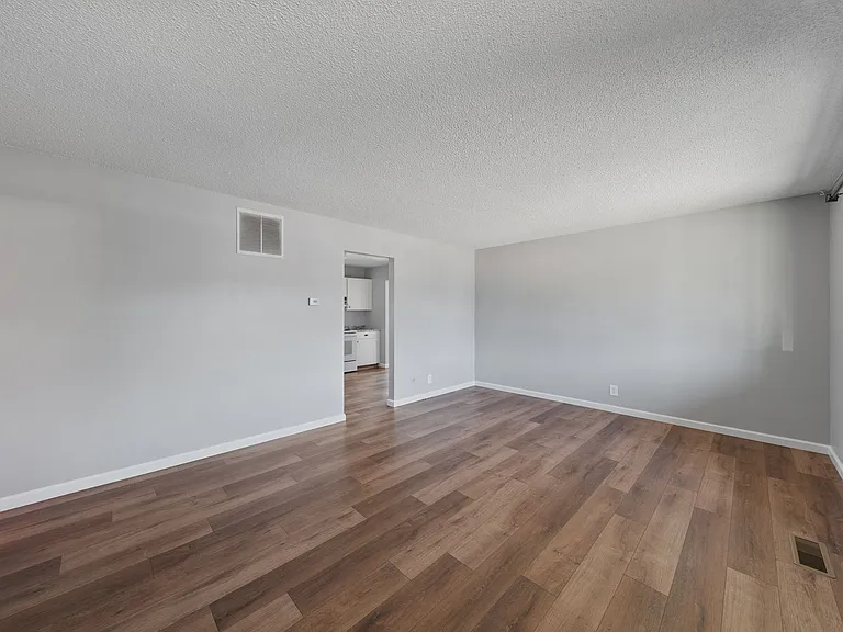 2565 Pequop St — Photo 14