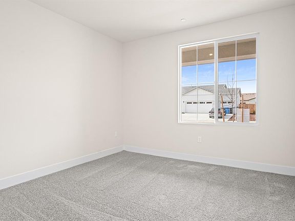 5th image of 1235 Amhurst Avenue