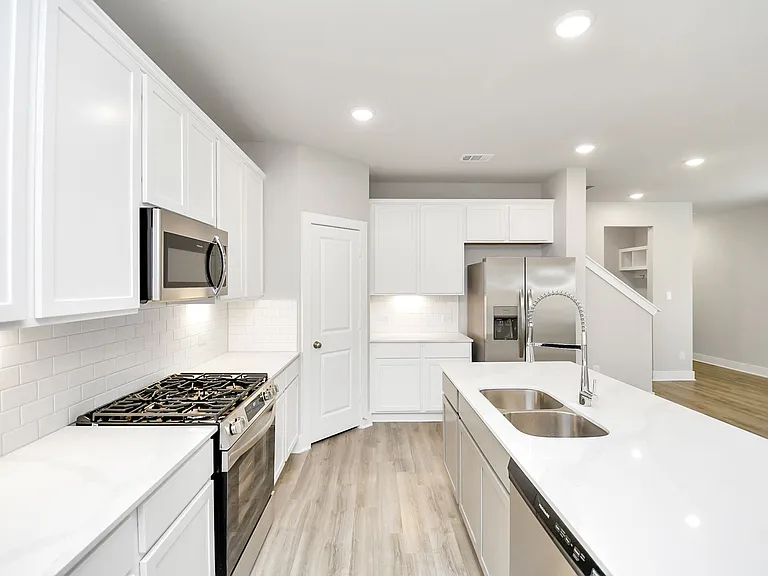21026 Bay Village Dr #A — Photo 23