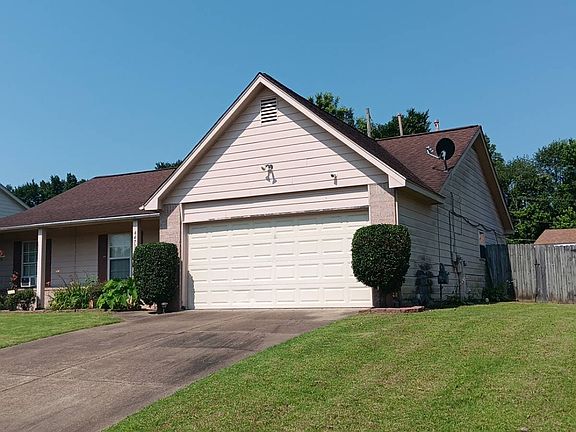 2nd image of 4477 Bishop Hills Dr