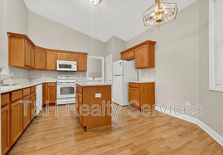 5935 Monticello Square Ln — Photo 12