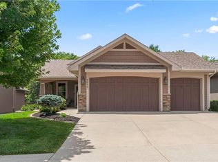 4890 NW Linder Ln, Riverside, MO 64150