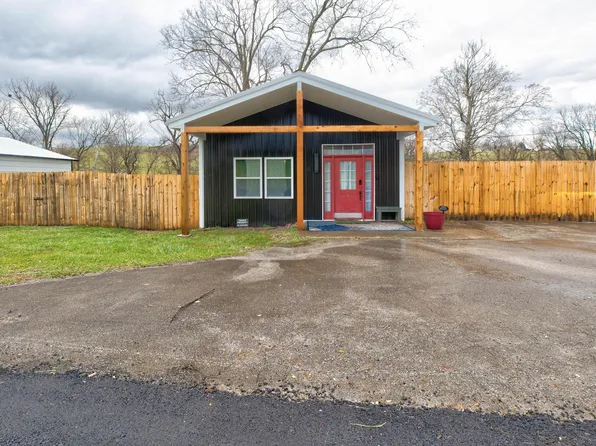 5821 Old Railroad Grade Rd, Paint Lick, KY 40461