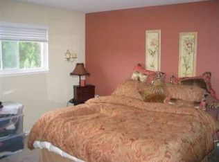 1072 Leroy Ln, Walnut Creek, CA 94597