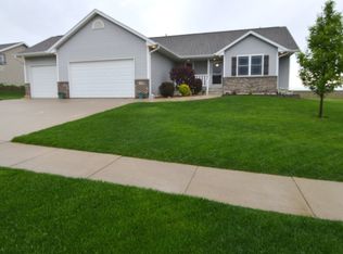 107 Pheasant Ave, Atkins, IA 52206