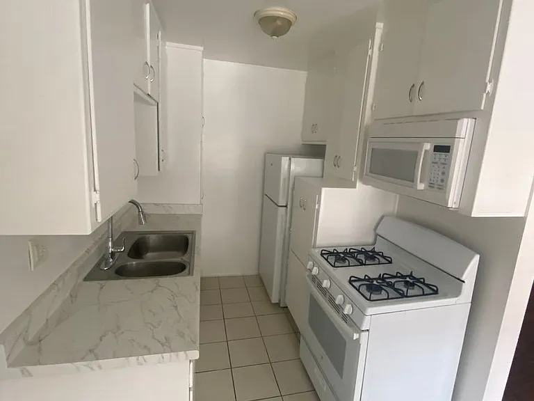 1510 Orizaba Ave — Photo 6