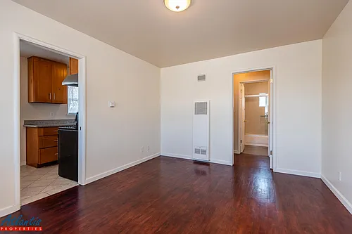 68 Topeka Ave #7 Photo 1