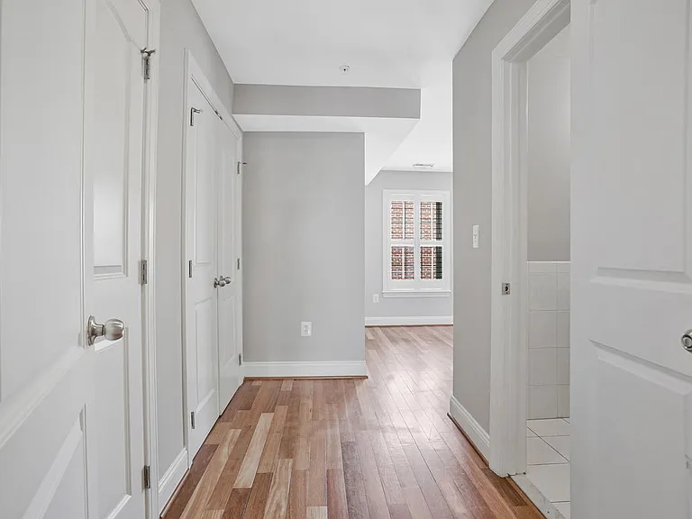 911 Kennedy St NW #11B — Photo 13